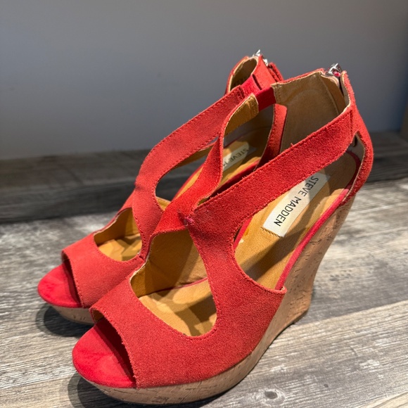 Steve Madden Wedges - Picture 2 of 6